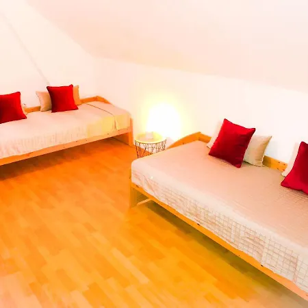 Apartment Casa20200: Spacious Near Berlin For Families And Businesses